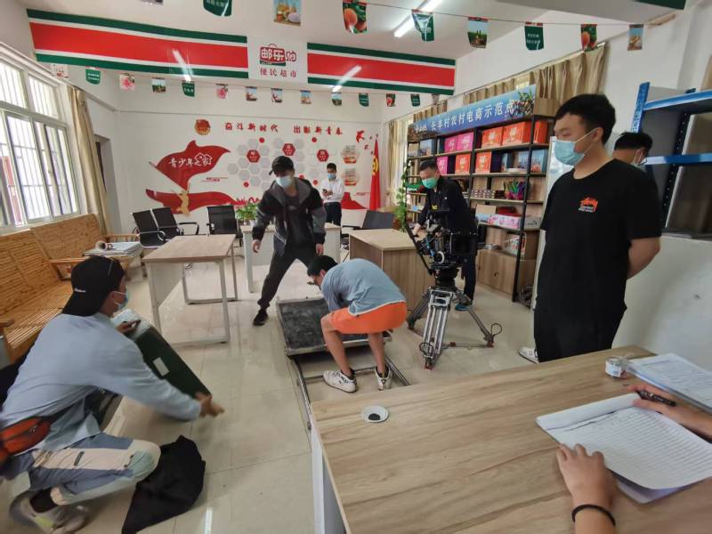 南召县广告片拍摄公司：极简主义践行者，少即是多的视觉哲学